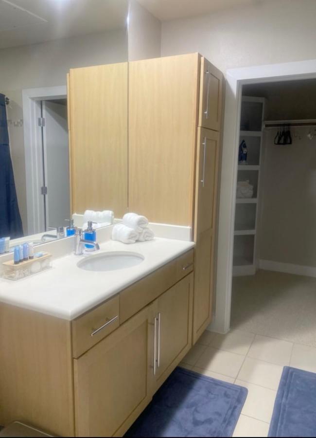 Luxury Corporate Apartment Rental Houston Extérieur photo